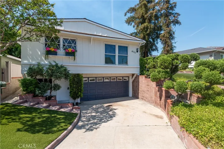 611 Delaware Road, Burbank, California 91504