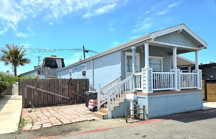 Front & Yard