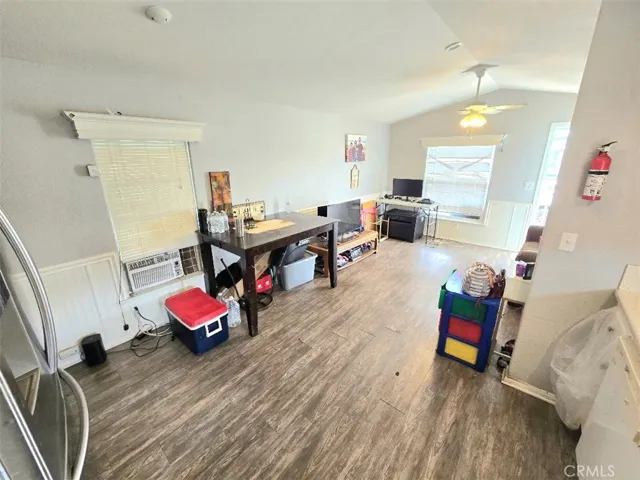 living room / kitchen