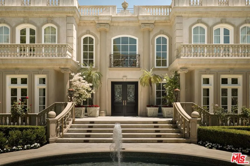 628 N Rodeo Dr