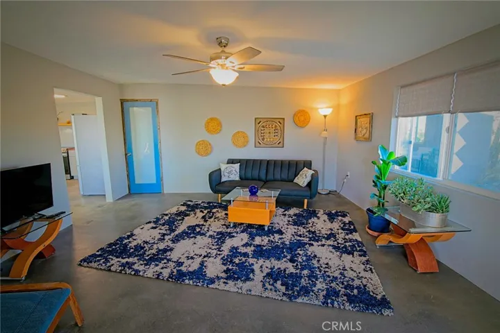 915 Dakota Lane, Landers, California 92285