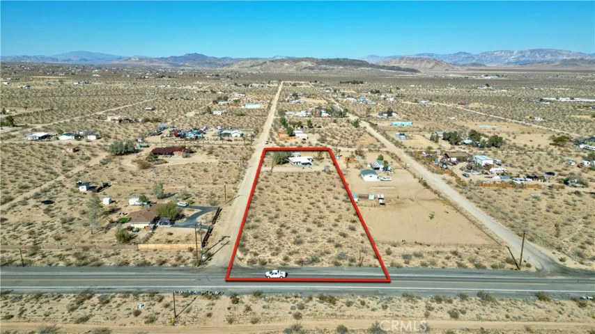 915 Dakota Lane, Landers, California 92285