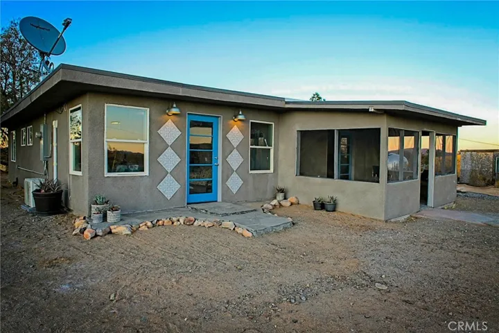 915 Dakota Lane, Landers, California 92285