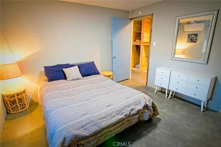 915 Dakota Lane, Landers, California 92285