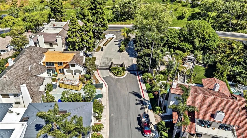 19 Belmont, Newport Beach, California 92660