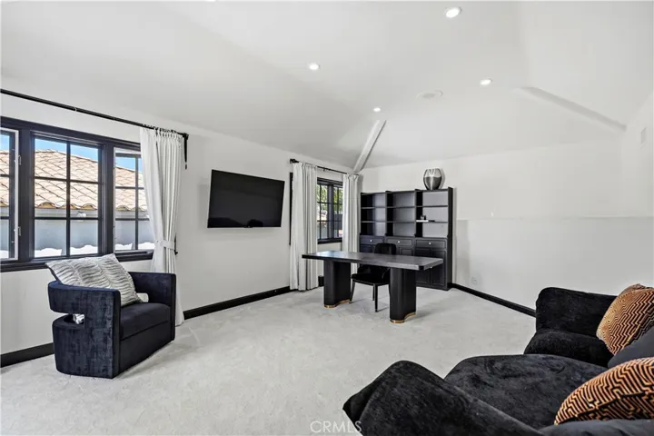19 Belmont, Newport Beach, California 92660