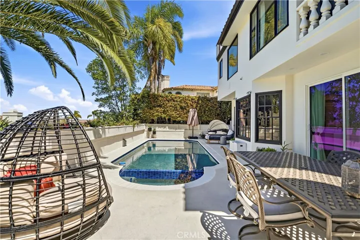 19 Belmont, Newport Beach, California 92660