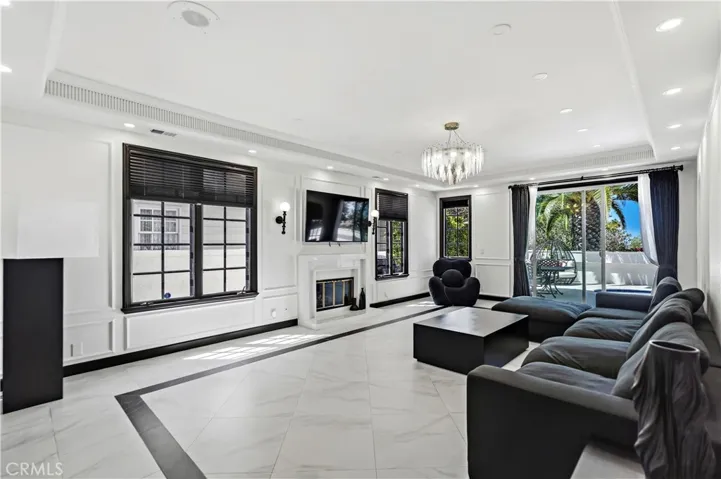 19 Belmont, Newport Beach, California 92660