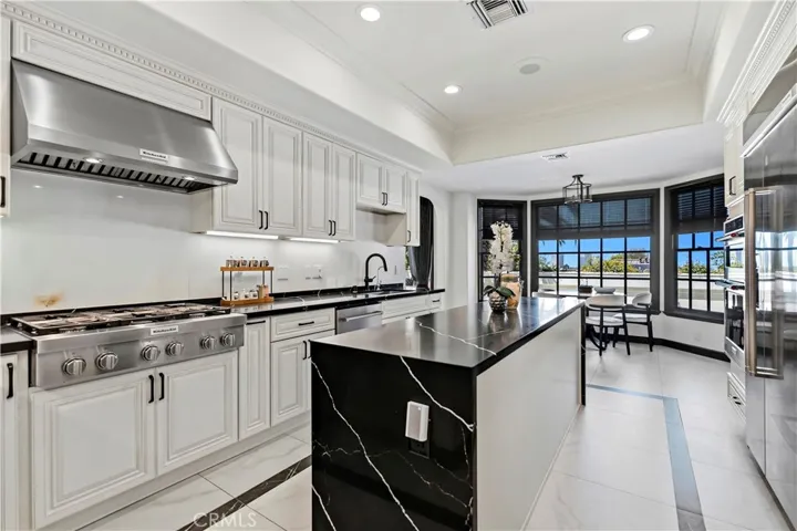 19 Belmont, Newport Beach, California 92660