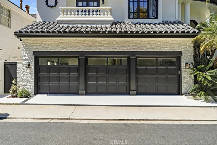19 Belmont, Newport Beach, California 92660