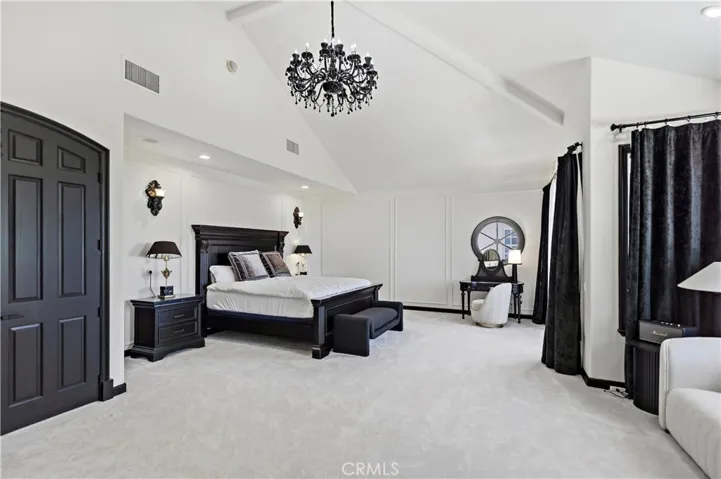 19 Belmont, Newport Beach, California 92660