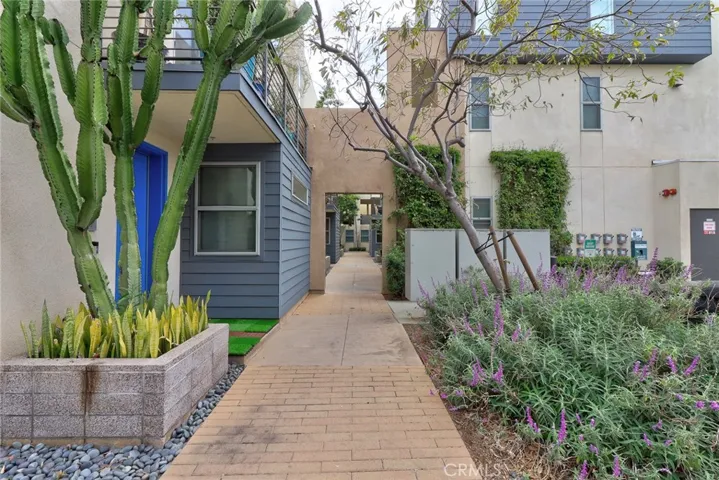 Access to your home from the main street