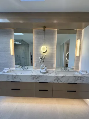 8308 Calle Del Cielo, La Jolla, California 92037