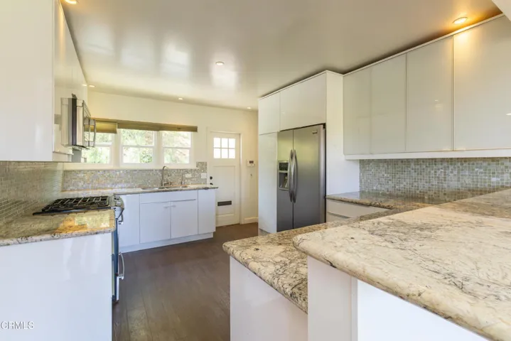 854ONEONTA_FLEXMLS-1070