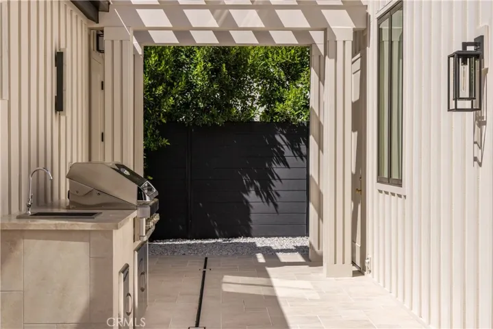 12085 Valleyheart Drive, Studio City, California 91604