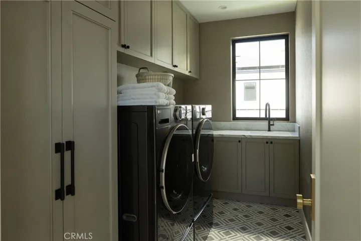 12085 Valleyheart Drive, Studio City, California 91604