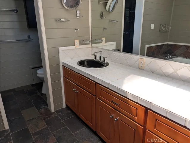 Primary bath with separate shower and tub