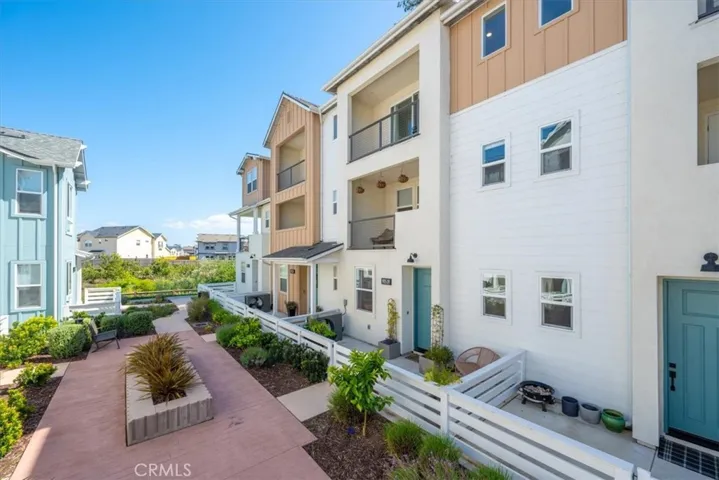 905 Madonna Road 39, San Luis Obispo, California 93405