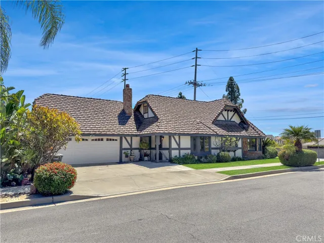 1571 N Santiago Boulevard, Orange, California 92867