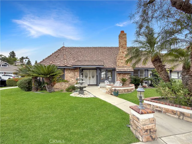 1571 N Santiago Boulevard, Orange, California 92867