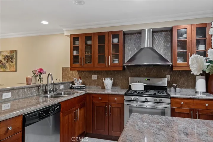 6221 Monterey 304, Highland Park, California 90042