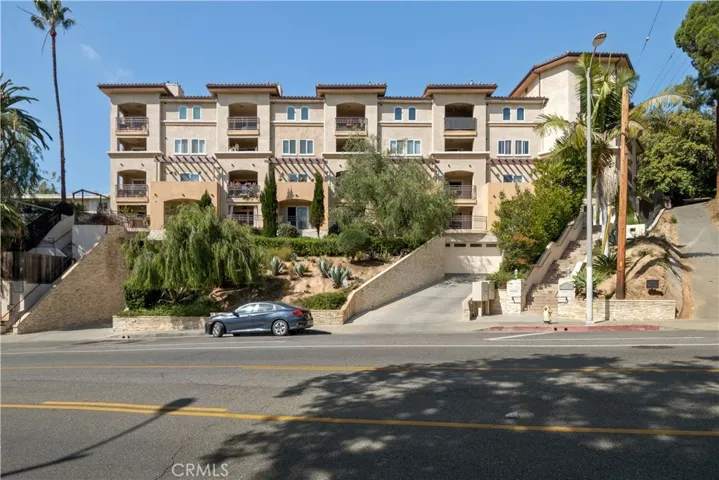 6221 Monterey 304, Highland Park, California 90042