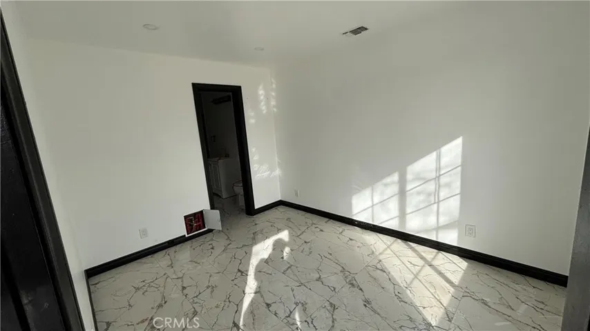 ADU