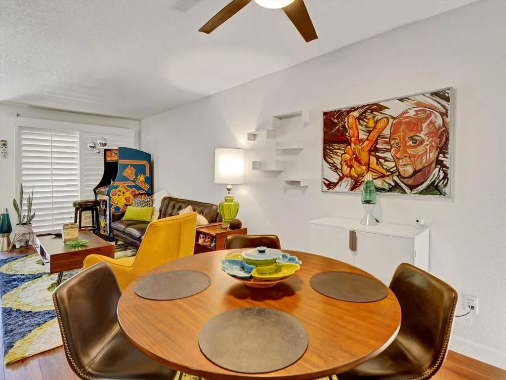 701 N Felices Circle -22