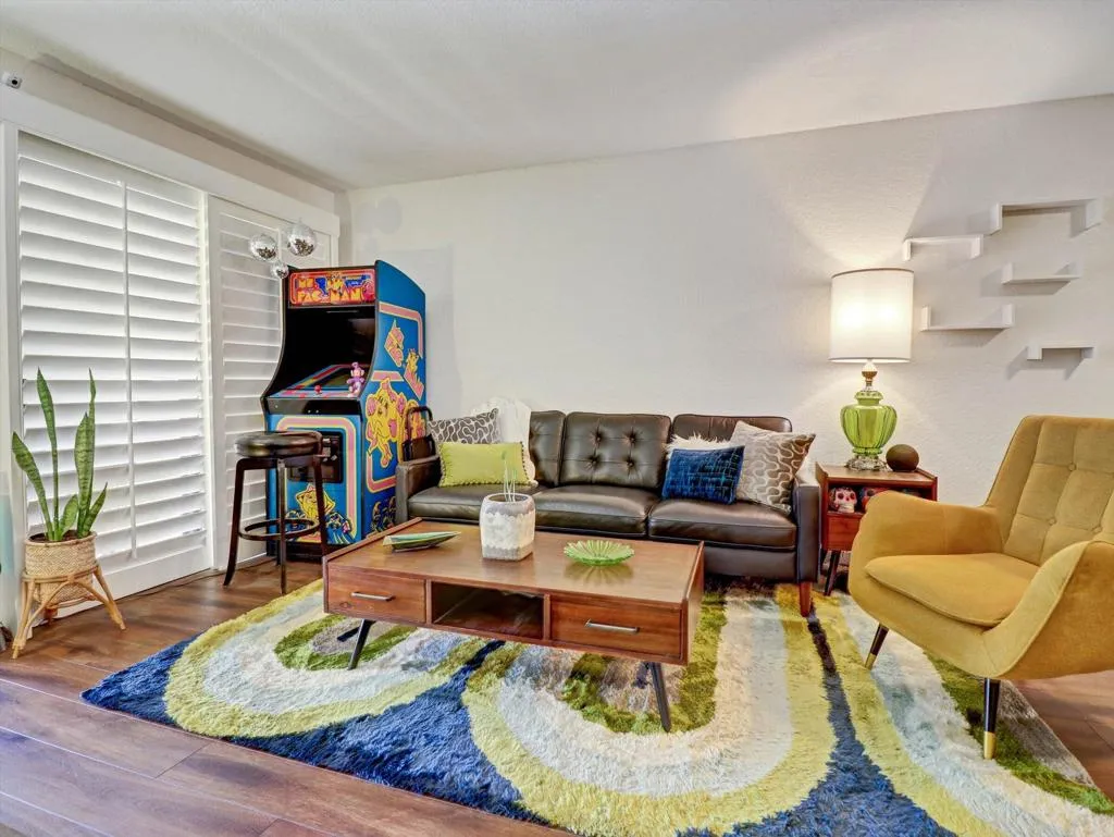 701 Los Felices Circle W 114, Palm Springs, California 92262 — photo 4
