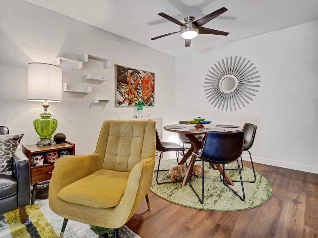 701 Los Felices Circle W 114, Palm Springs, California 92262 — photo 5