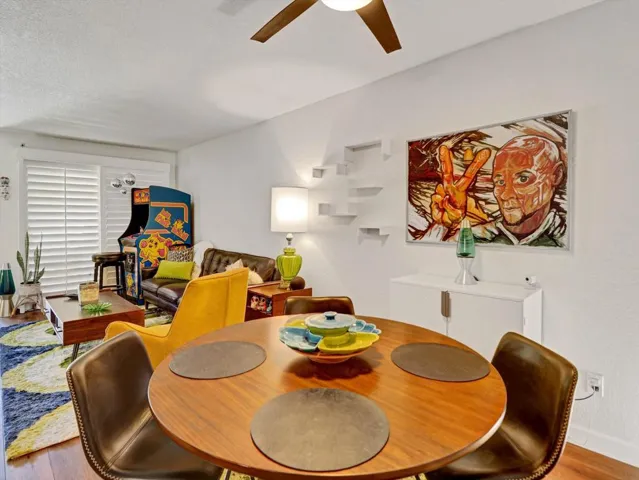 701 N Felices Circle -22