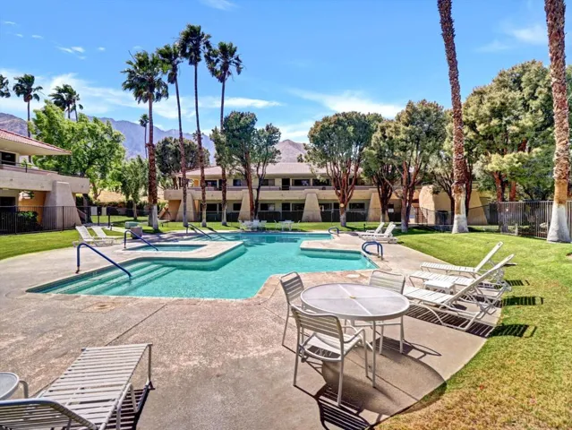 44-701 N Felices Circle -44