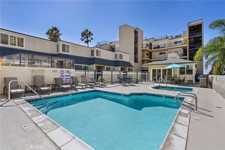 Ocean Terrace Community Pool and Hot Tub