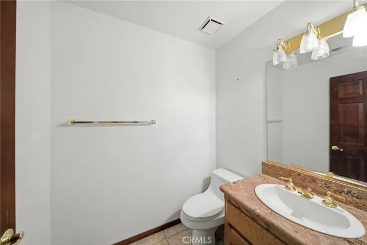 Half Bath off the Kitchen