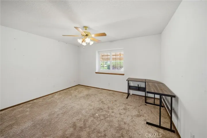 3rd Bedroom with mirrored Closet