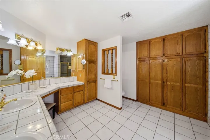 Primary with tons of cabinet space