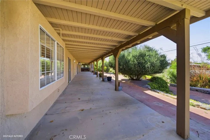 Fully Covered Patio Towards the Arizona Rm