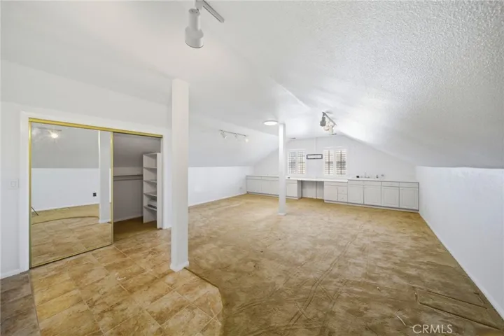 4th bed with a Closet, Sink & Full Restroom