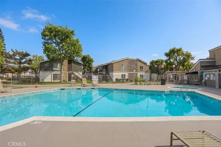2839 S Fairview St F, Santa Ana, California 92704