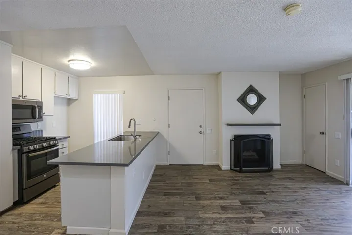 2839 S Fairview St F, Santa Ana, California 92704