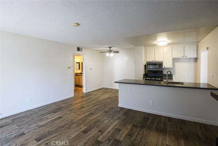 2839 S Fairview St F, Santa Ana, California 92704