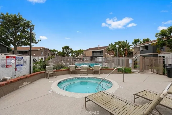 2839 S Fairview St F, Santa Ana, California 92704