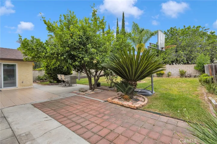 1337 Isadora Way N, Ontario, California 91764