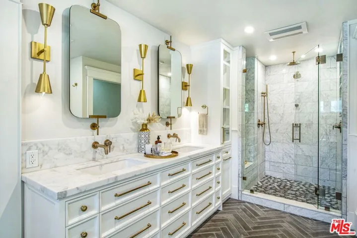 3726 Laurel Canyon Boulevard, Studio City, California 91604
