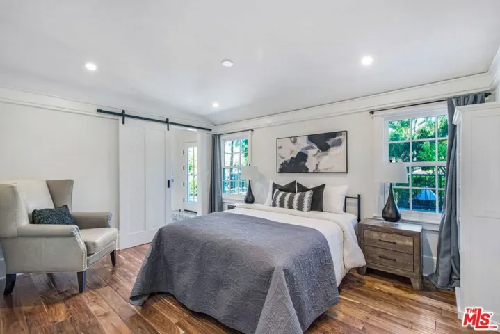 3726 Laurel Canyon Boulevard, Studio City, California 91604