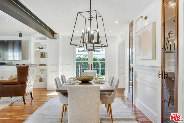 3726 Laurel Canyon Boulevard, Studio City, California 91604