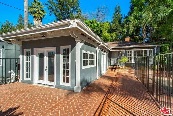 3726 Laurel Canyon Boulevard, Studio City, California 91604