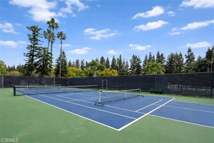 Tennis / Pickleball Courts
