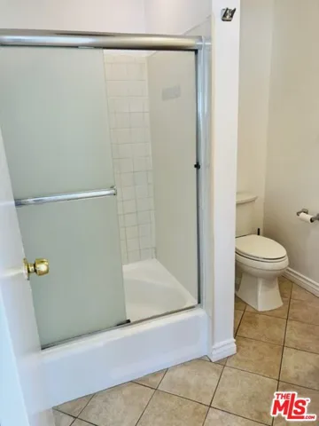 2nd Bathroom