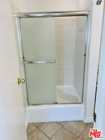 2nd Bathroom